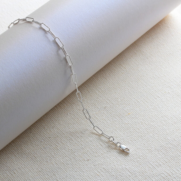 Dainty Pavé Paper Clip Bracelet | Fast Delivery Crafted by Silvery